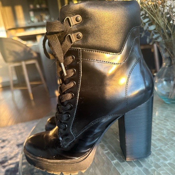 Aqua Combat Heel Boot - Picture 3 of 4